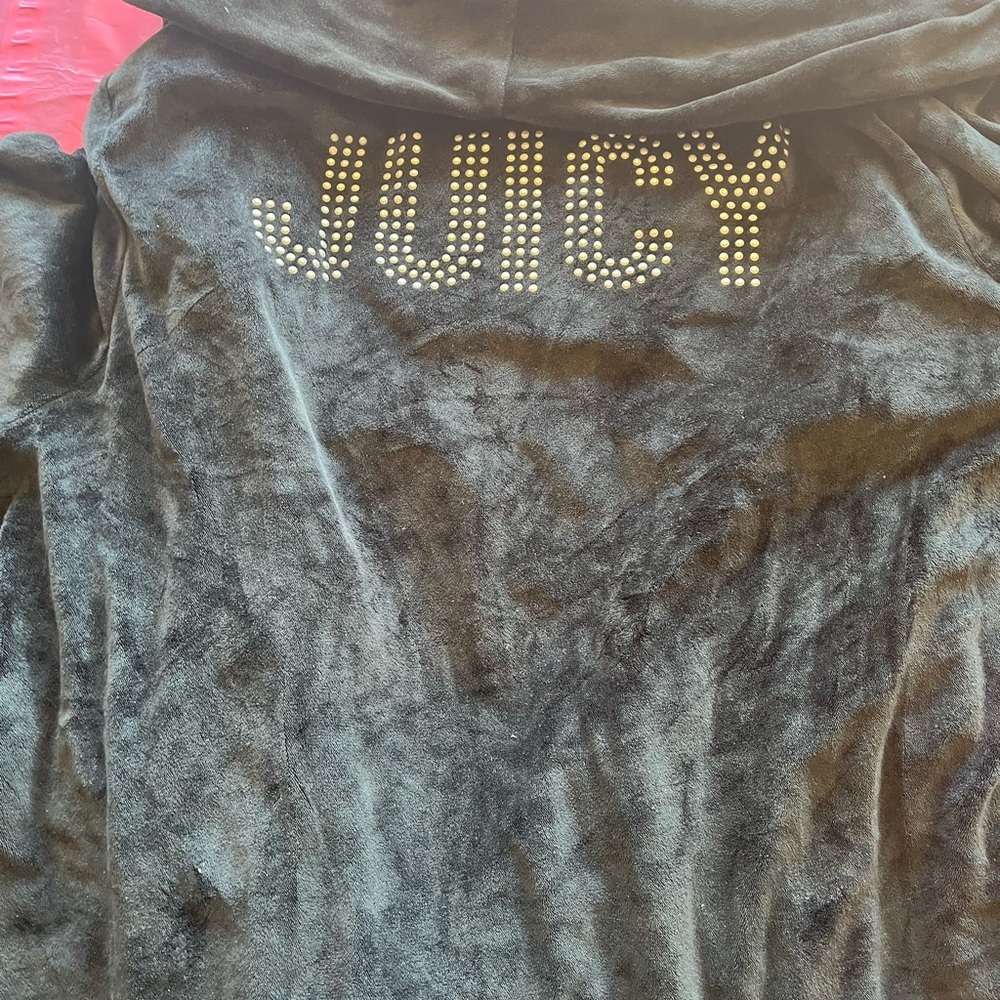 Juicy Couture Black Velour bathrobe - Picture 1 of 6